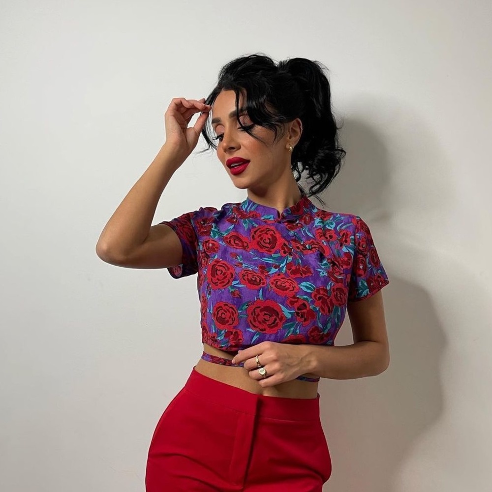 NWT Zara Floral print crop Top. Open back. Size L